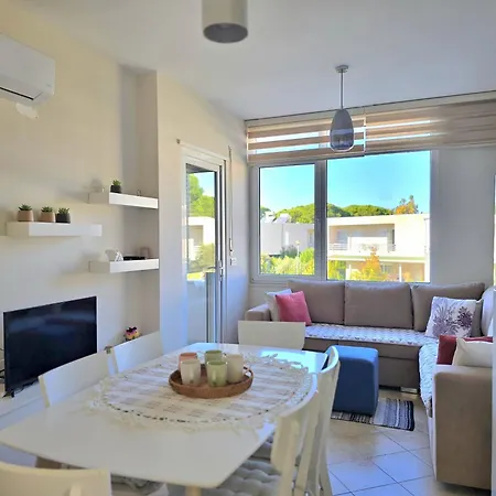 Lura 2 Homes 181 * Plazhi San Pietro