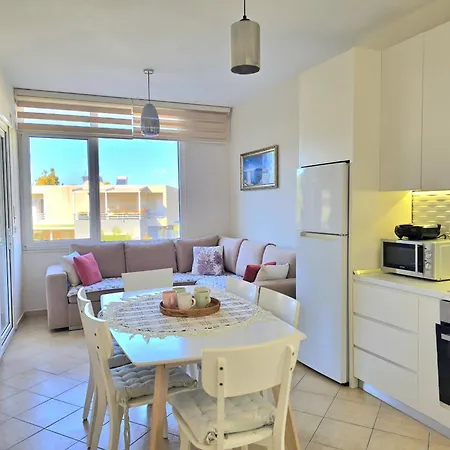 Lura 2 Homes 181