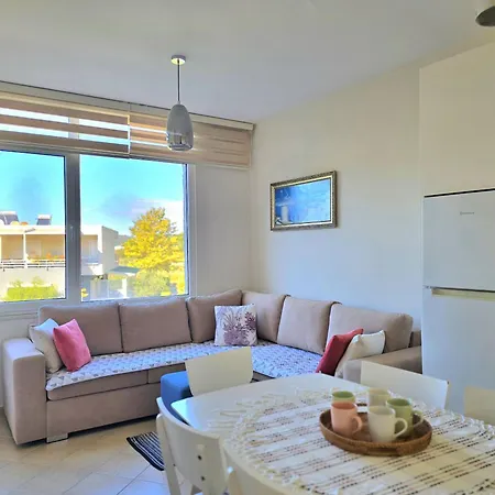 Lura 2 Homes 181 Apartman *