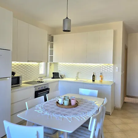 Lura 2 Homes 181