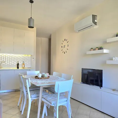 Lura 2 Homes 181 Apartment Plazhi San Pietro